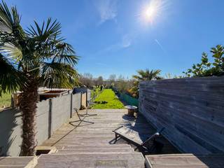 CHARMANTE GEZINSWONING, gelegen in een RUSTIGE en GROENE OMGEVING nabij het MUZIEKBOS te Ronse. Dankzij de combinatie van NATUUR, RUIMTE en...