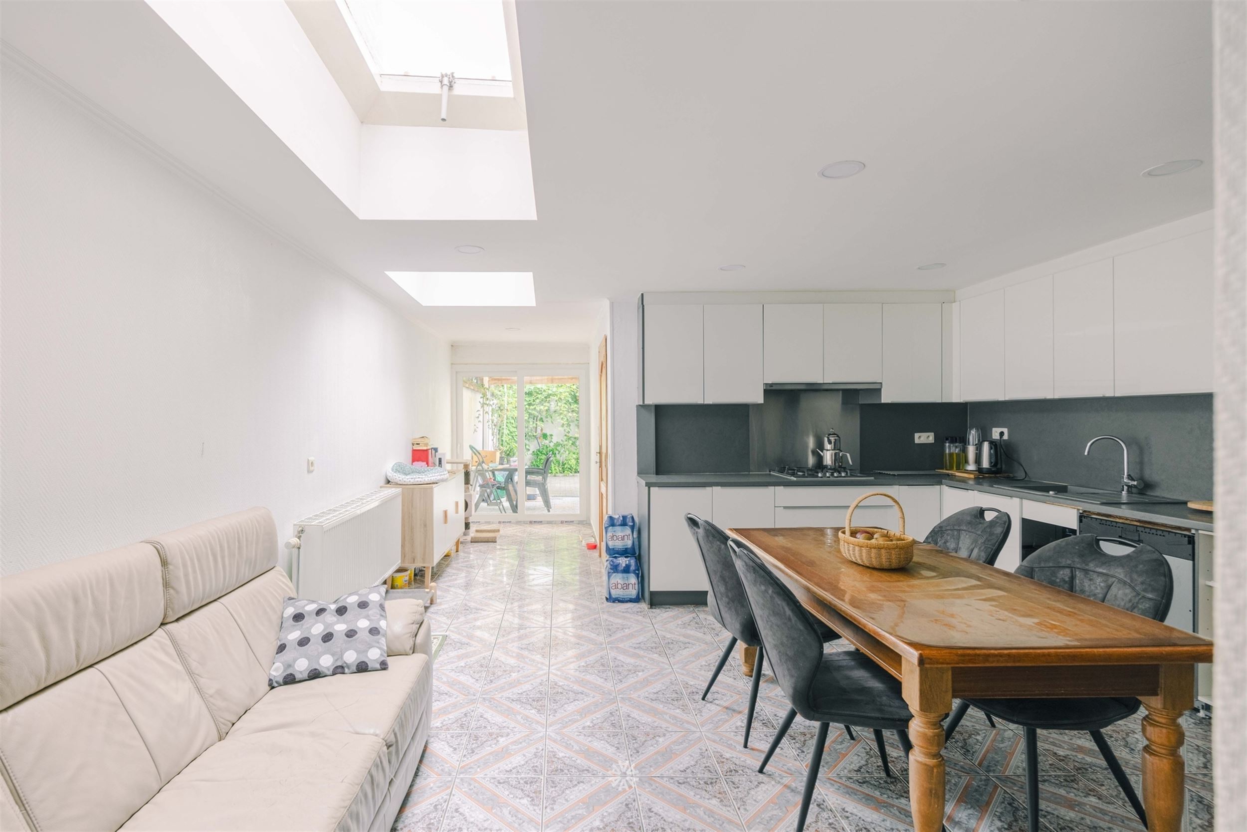 Te renoveren woning met 4 slaapkamers te Sint-Amandsberg - foto 4