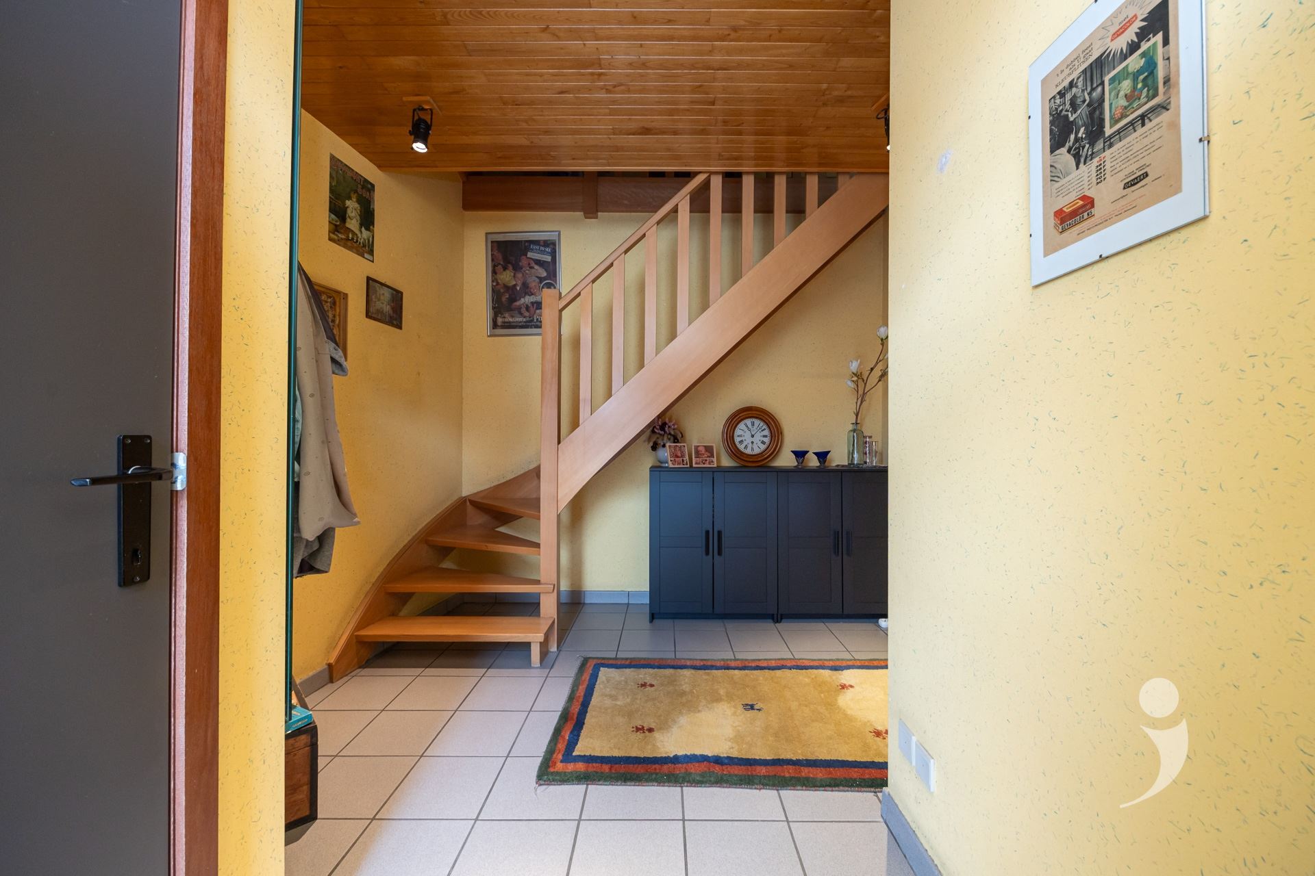 Charmante gezinswoning met uitzonderlijke tuin en weids uitzicht  - foto 4