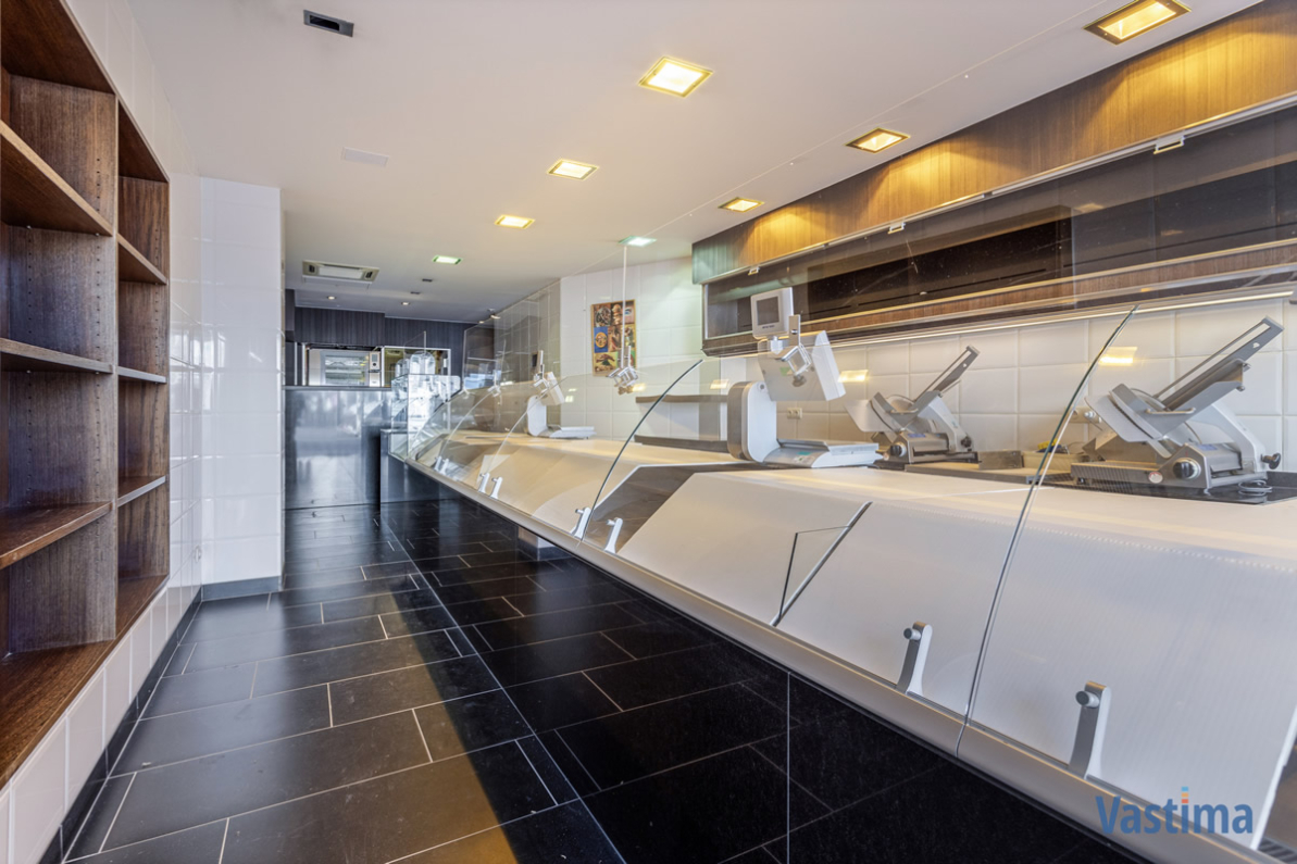 Handelszaak met ruime werk- en opslagplaats in Aalsterse winkelstraat - foto 5
