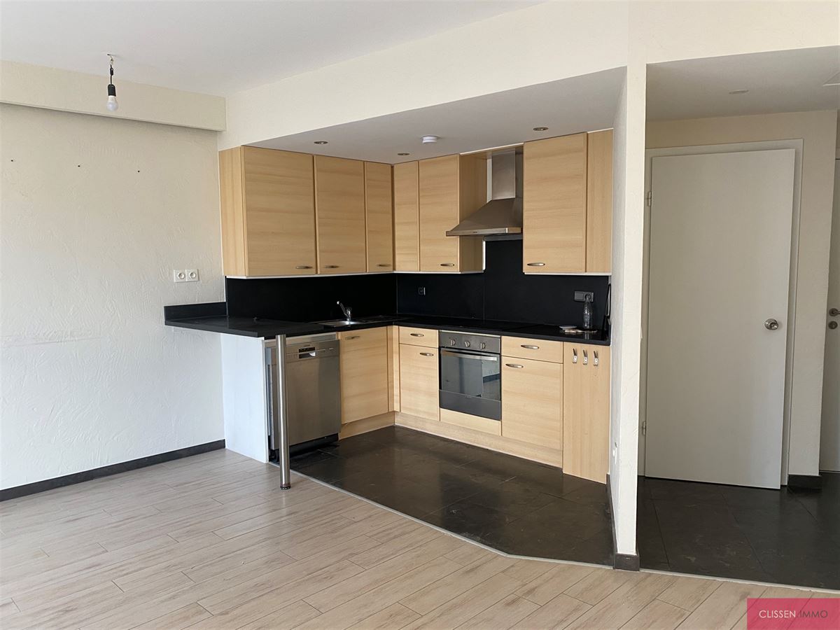 Apartment - photo 2