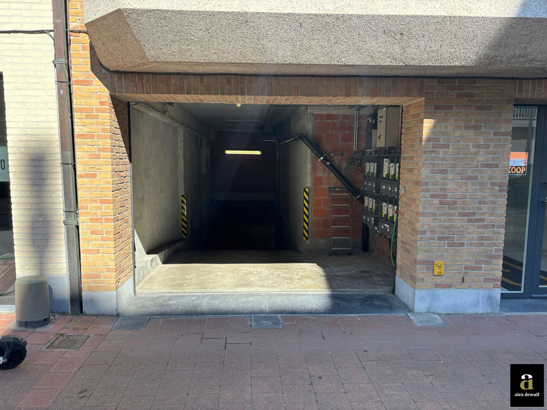 Garagebox te huur Parmentierlaan 138  - foto 2