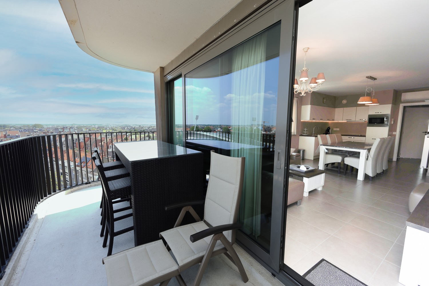 Beautiful Corner Apartment with Spacious Sun Terraces in the Crystal Residence - photo 1