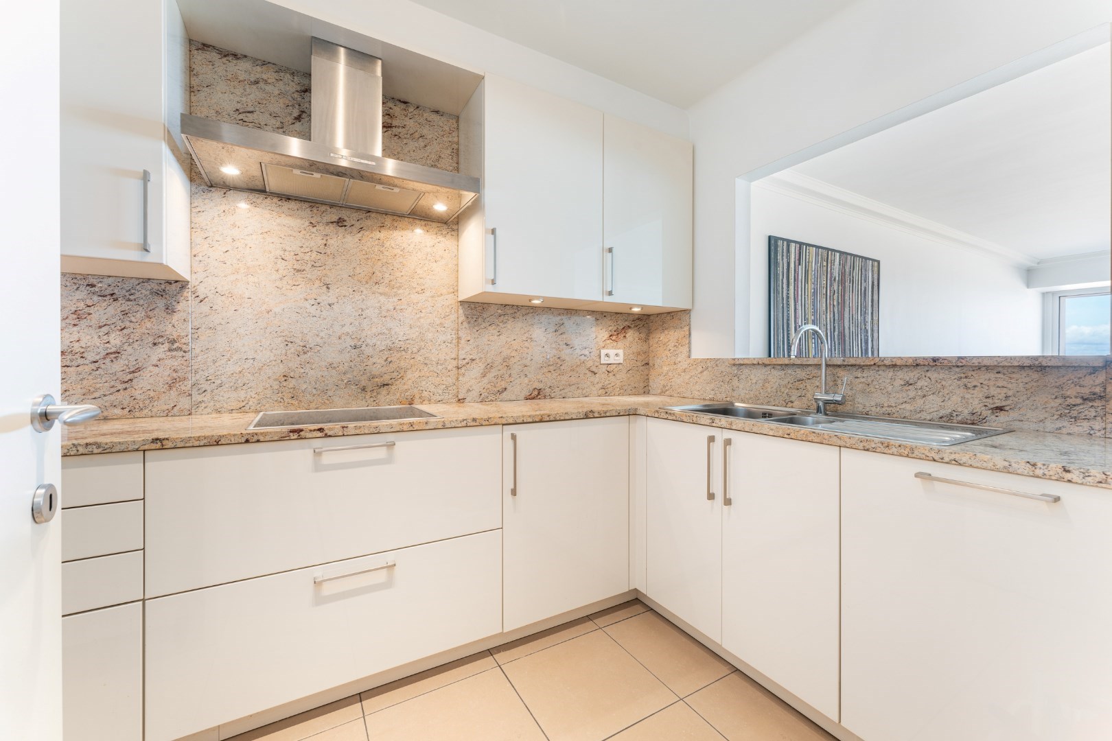 Apartment for rent in Knokke-Heist with 3 bedrooms - photo 5