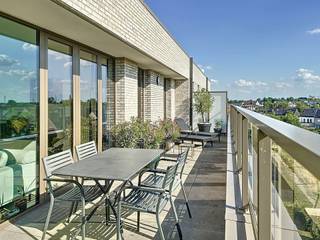 Modern en energiezuinig penthouse met 2 ruime terrassen.Dit stijlvol ingericht en volledig gemeubeld appartement bevindt zich op de bovenste...