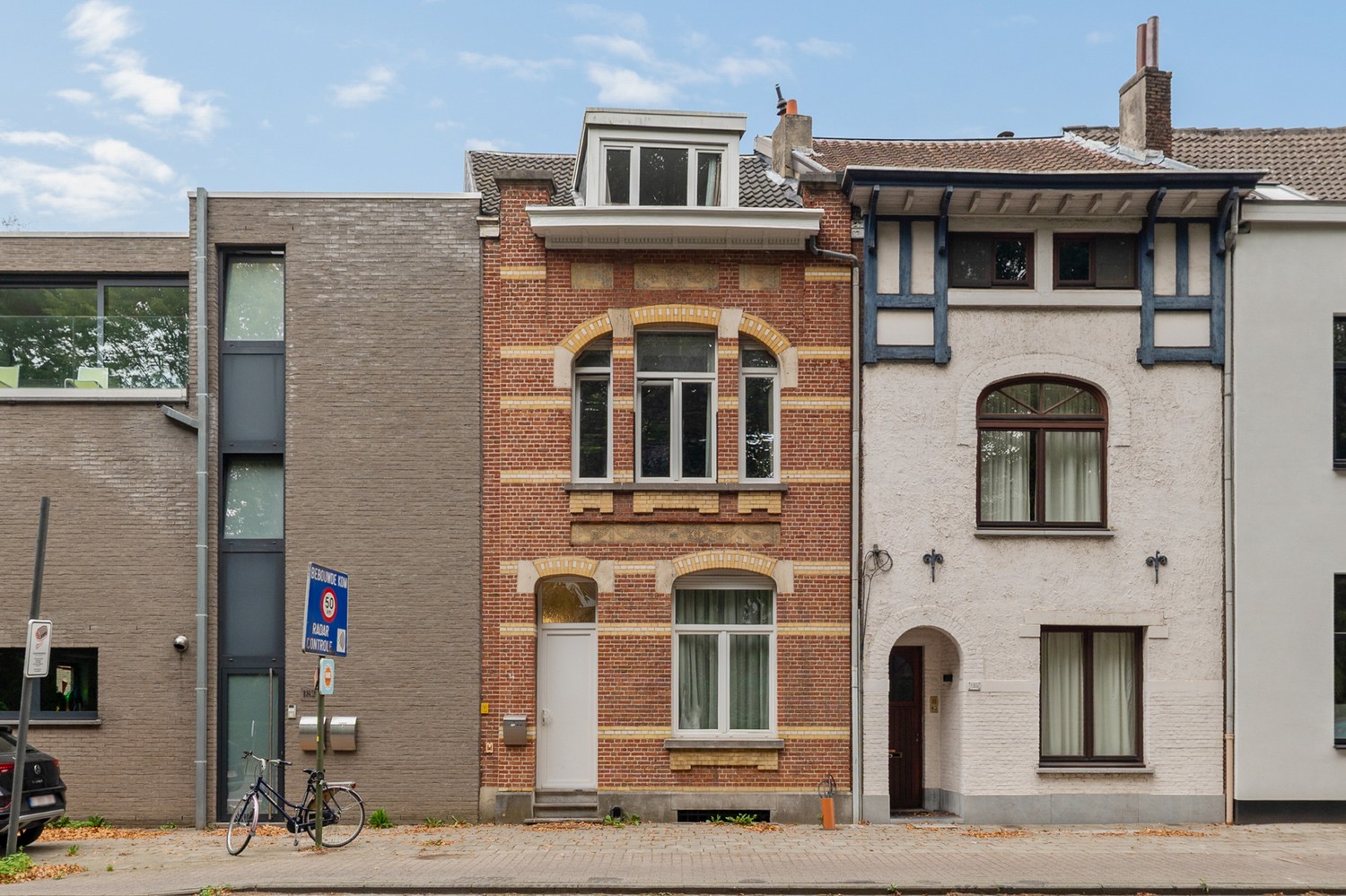 Instapklare woning met 3 slpkrs te Edegem - foto 1