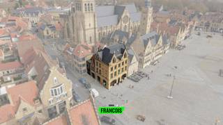 Op een absolute toplocatie, pal aan de Grote Markt van Diksmuide, bevindt zich dit indrukwekkende historische hoekpand. Dit karaktervolle gebouw...