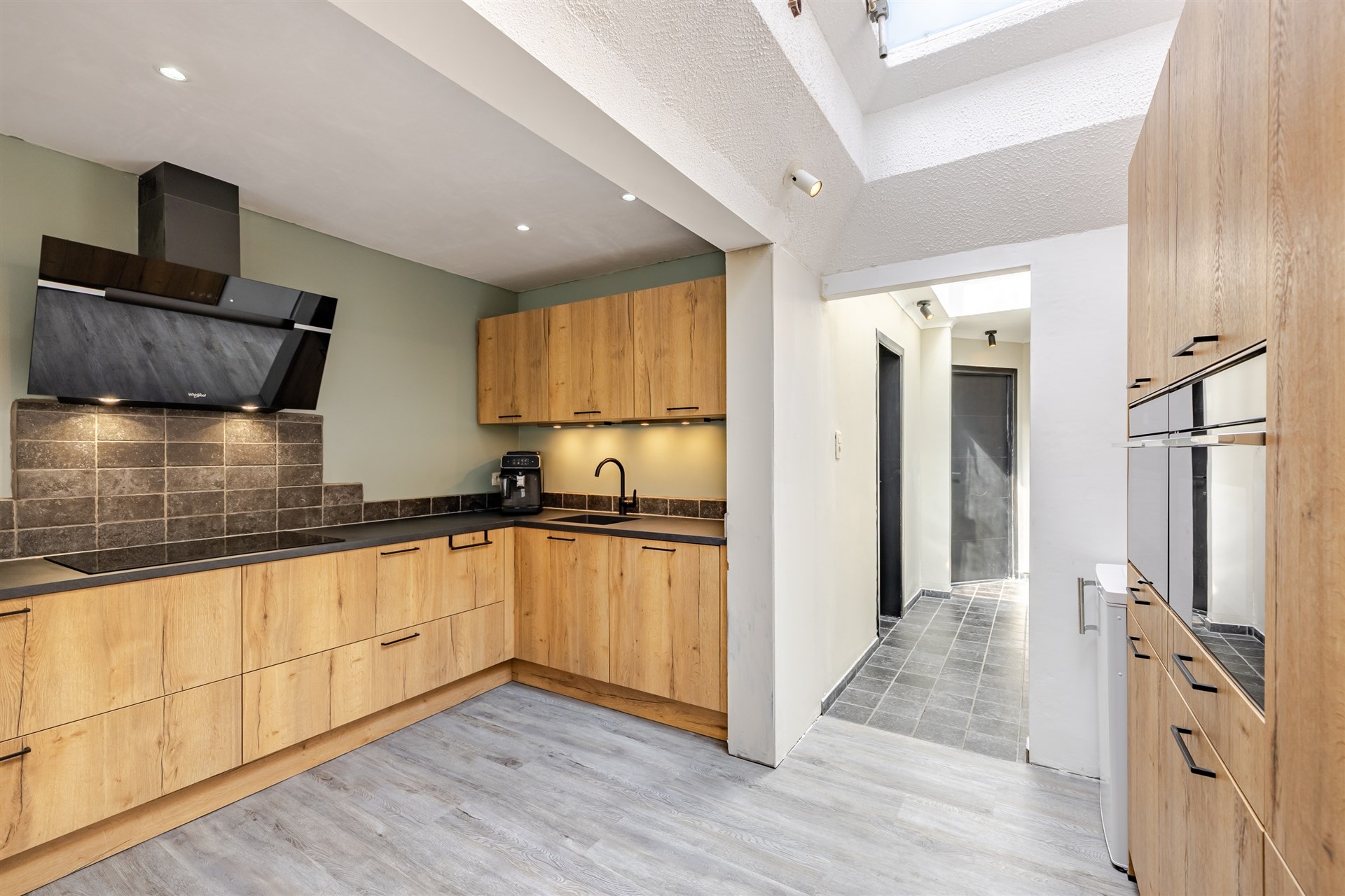 Instapklare woning met 4 slaapkamers en garage - foto 5