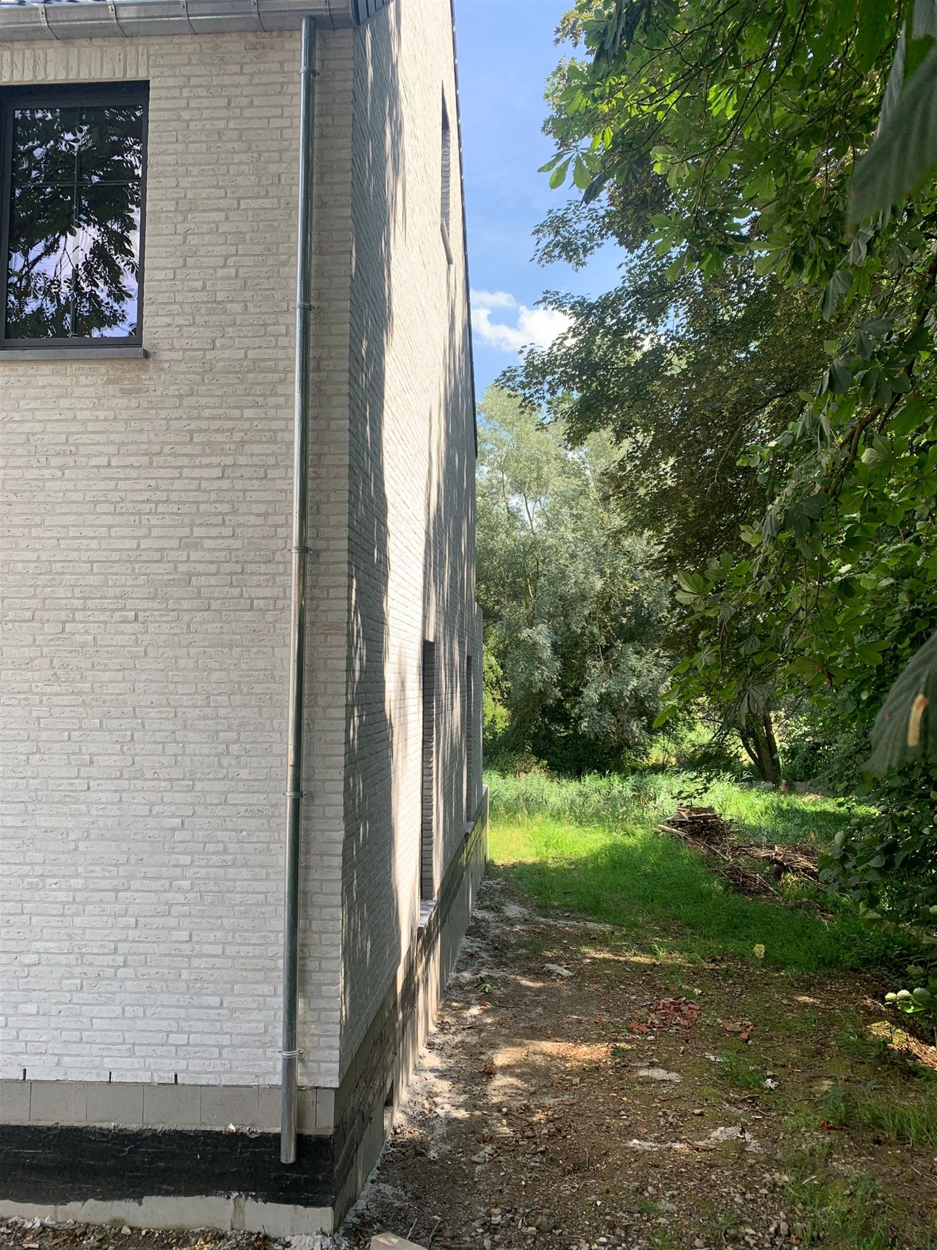 Prachtige nieuwbouwwoning met tuin - foto 4