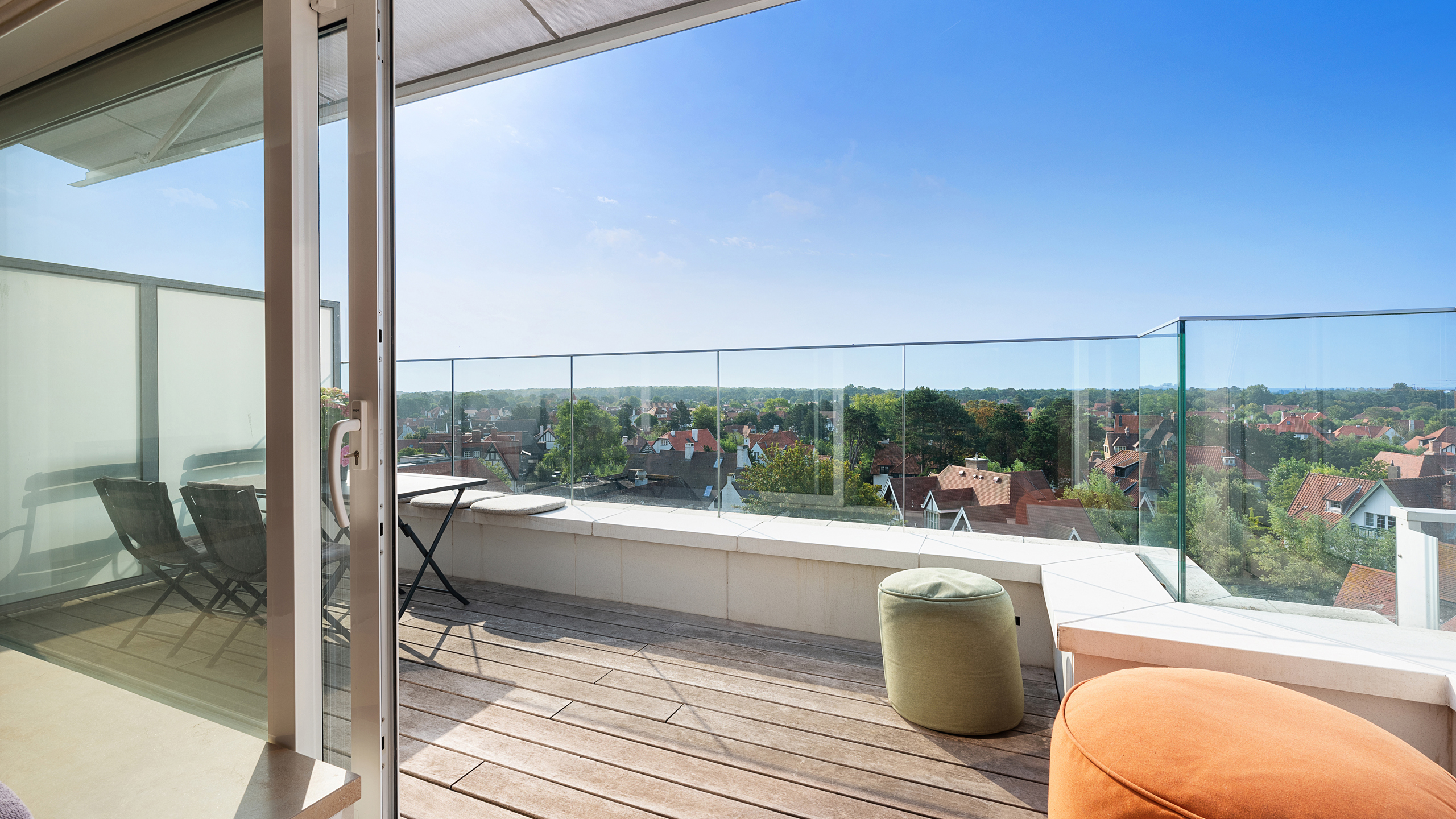 Ruim appartement 3 slpk met zonnig terras te Zoute[Kustlaan] - foto 4
