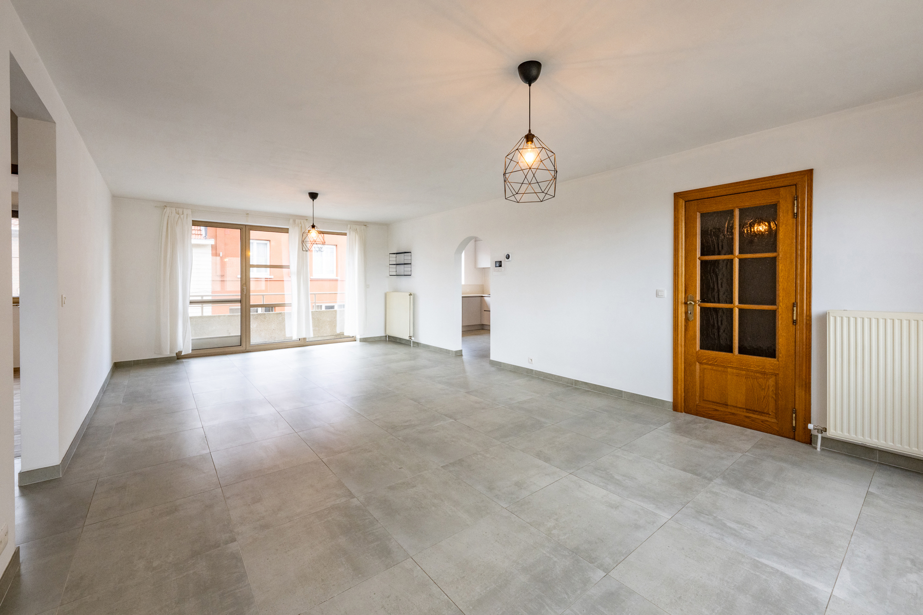 INSTAPKLAAR APPARTEMENT OP TOP LOCATIE - foto 4