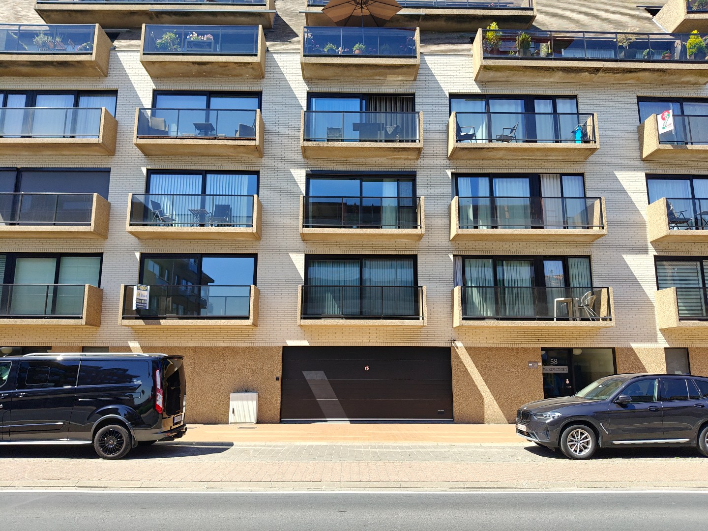 Garage très spacieux et bien situé à vendre - Résidence Boei - photo 4