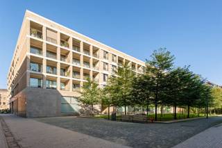 Beu om parkeerplaats te zoeken op de grens van het historisch centrum en het Eilandje? Wij bieden een ondergrondse autostaanplaats in residentie...