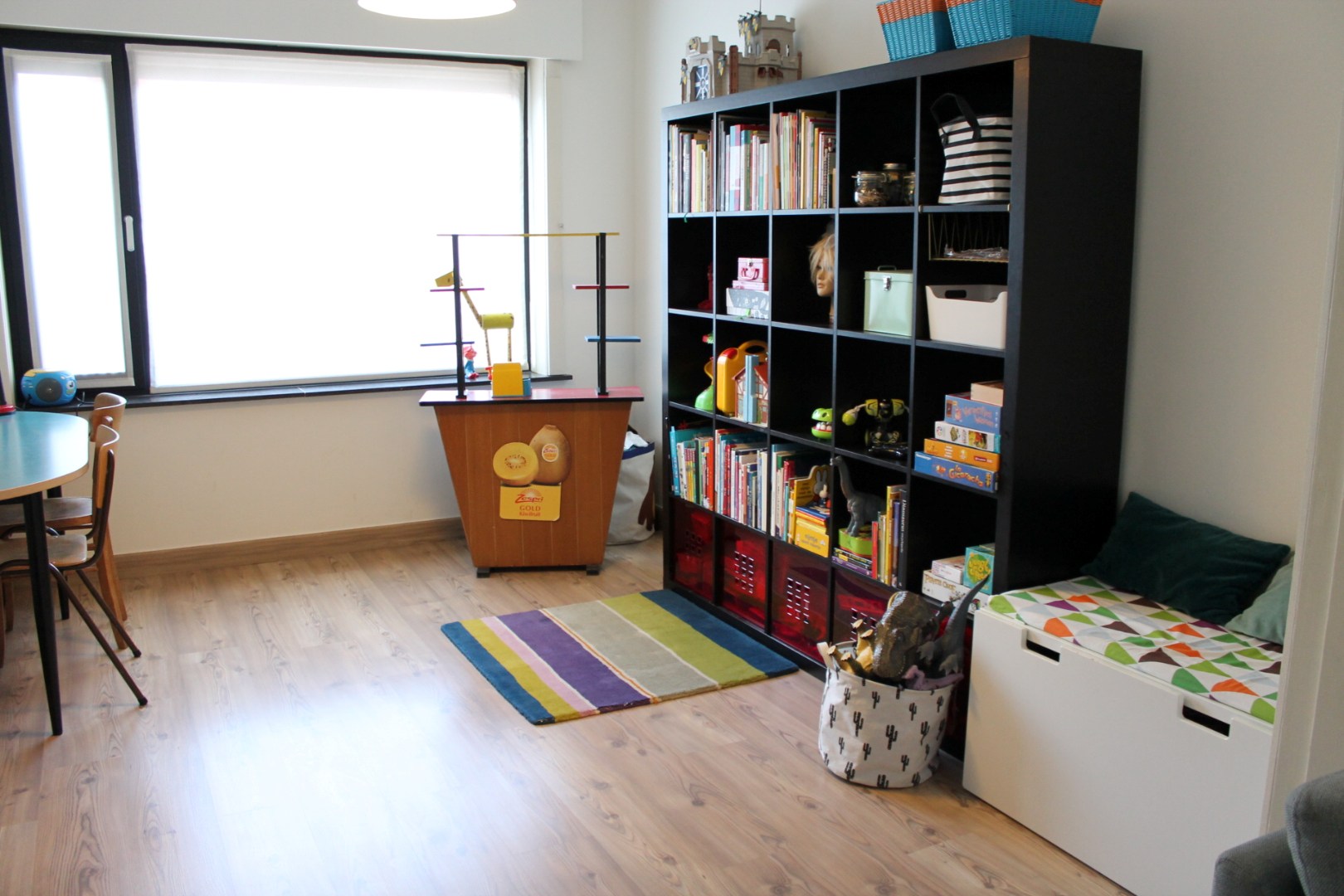 Ruime hedendaagse gezinswoning met 4 slaapkamers op gunstige ligging! - foto 3