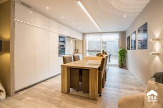 Instapklare gezinswoning te koop in Boezinge &#127969;Over de woning:Deze charmante en instapklare gezinswoning in het centrum van Boezinge...