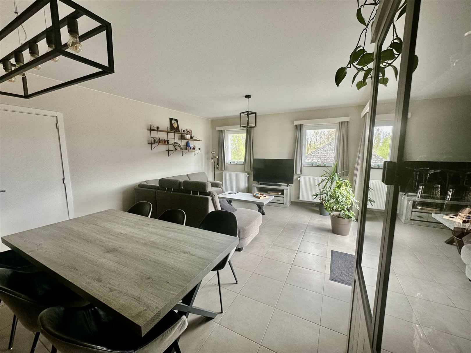 Instapklaar appartement TE HUUR in Nederzwalm - foto 4