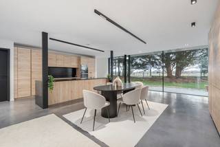 Te huur: moderne open bebouwing in Steenokkerzeel, gelegen in een groene, residentiële omgeving nabij openbaar vervoer.Deze nieuwbouwwoning (bouwjaar...