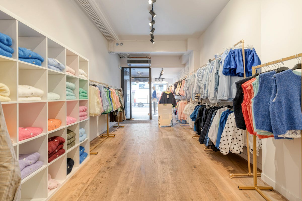 Commercieel pand (140m²) te koop op toplocatie in de Lippenslaan - foto 3
