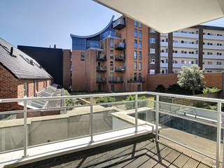 This apartment is located in the Sint-Lievenspoortstraat near the Zuidpark with direct access to the roads and within walking distance of the center of Ghent. A very accessible location by both car and public transport. Apartment layout:bright living space - cozy terrace at the rear of the building - storage room - fully installed open kitchen - separate toilet - spacious bedroom - bathroom with shower and washbasin furniture.The common costs are 50.00 EUR/month and the apartment is available immediately.