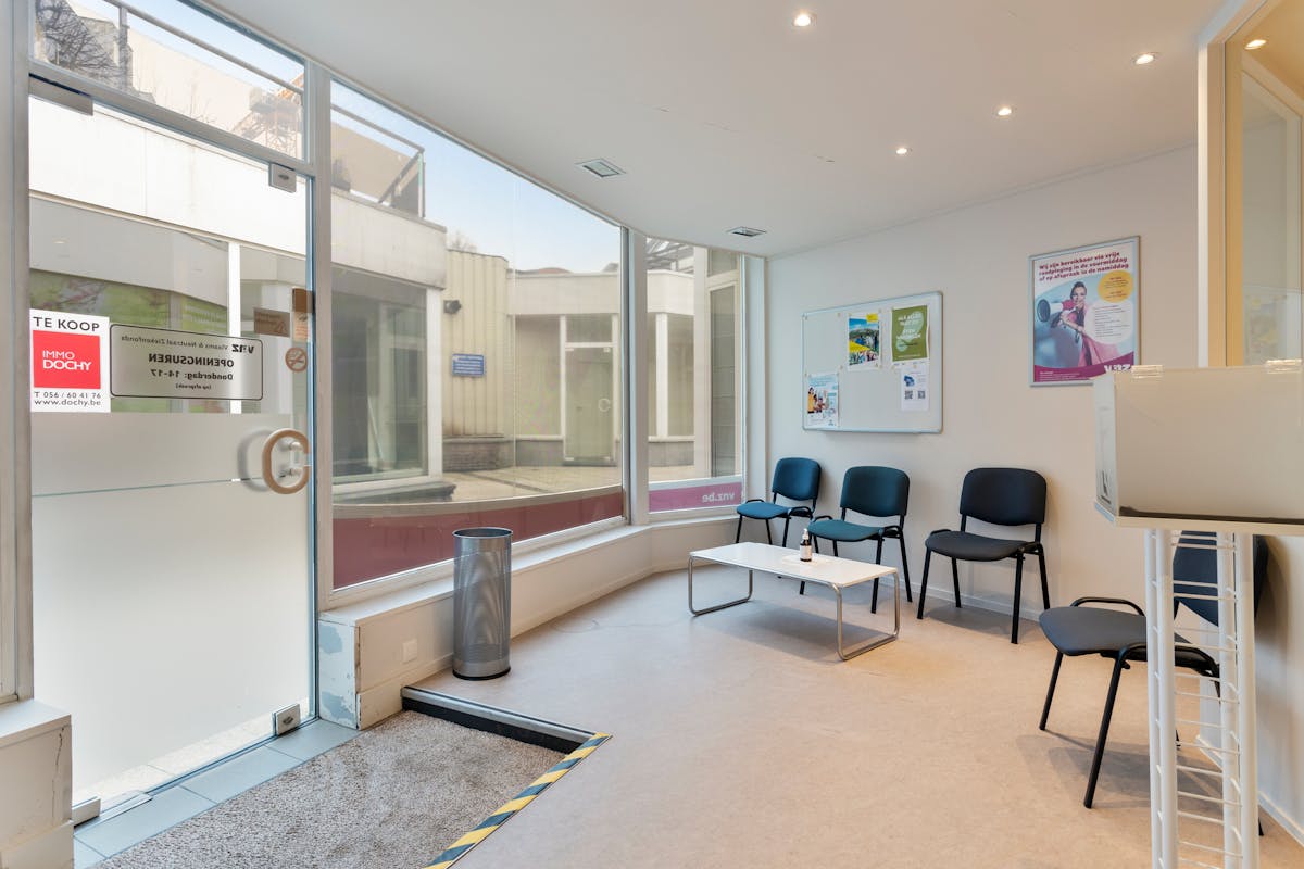 Kantoor van ca. 80 m² te koop in het centrum van Waregem - foto 4