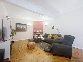 ETTERBEEK, mooi ongemeubileerd appartement met 2 slaapkamers van ± 90 m², op 5 minuten lopen van de halte Pétillon en andere vervoersmiddelen,...