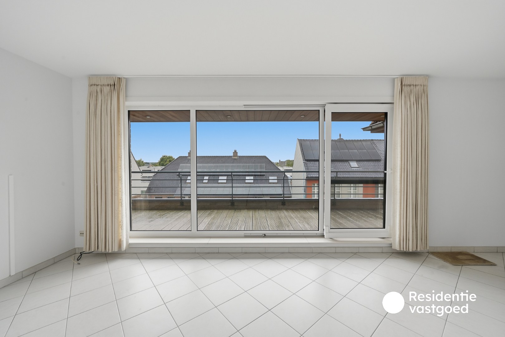 Ruim en verzorgd duplexappartement in het centrum van Eernegem - foto 5