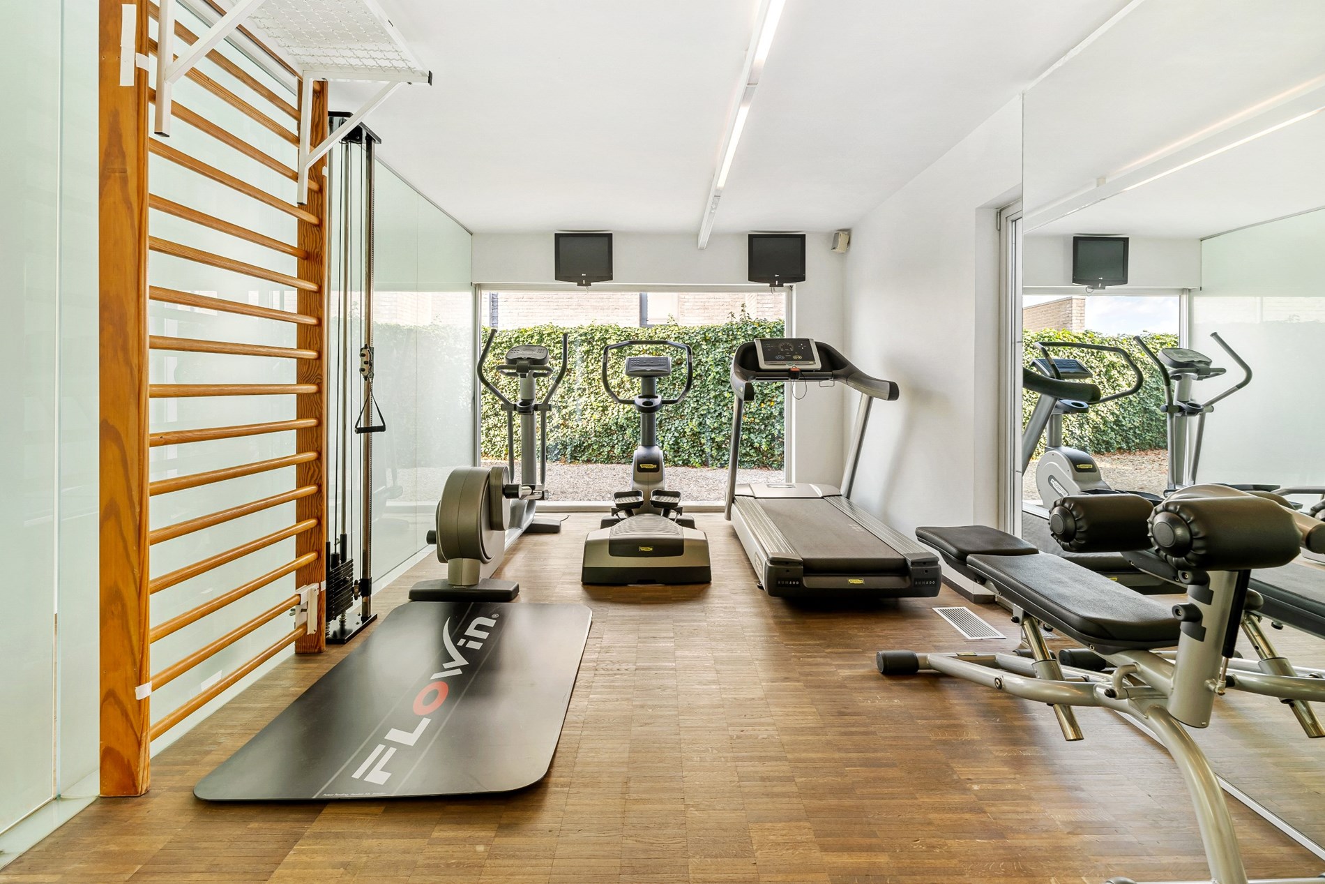 Villa élégante avec piscine extérieure, espace bien-être et bureau/cabinet sur 3.140 m² à Dessel. - photo 4