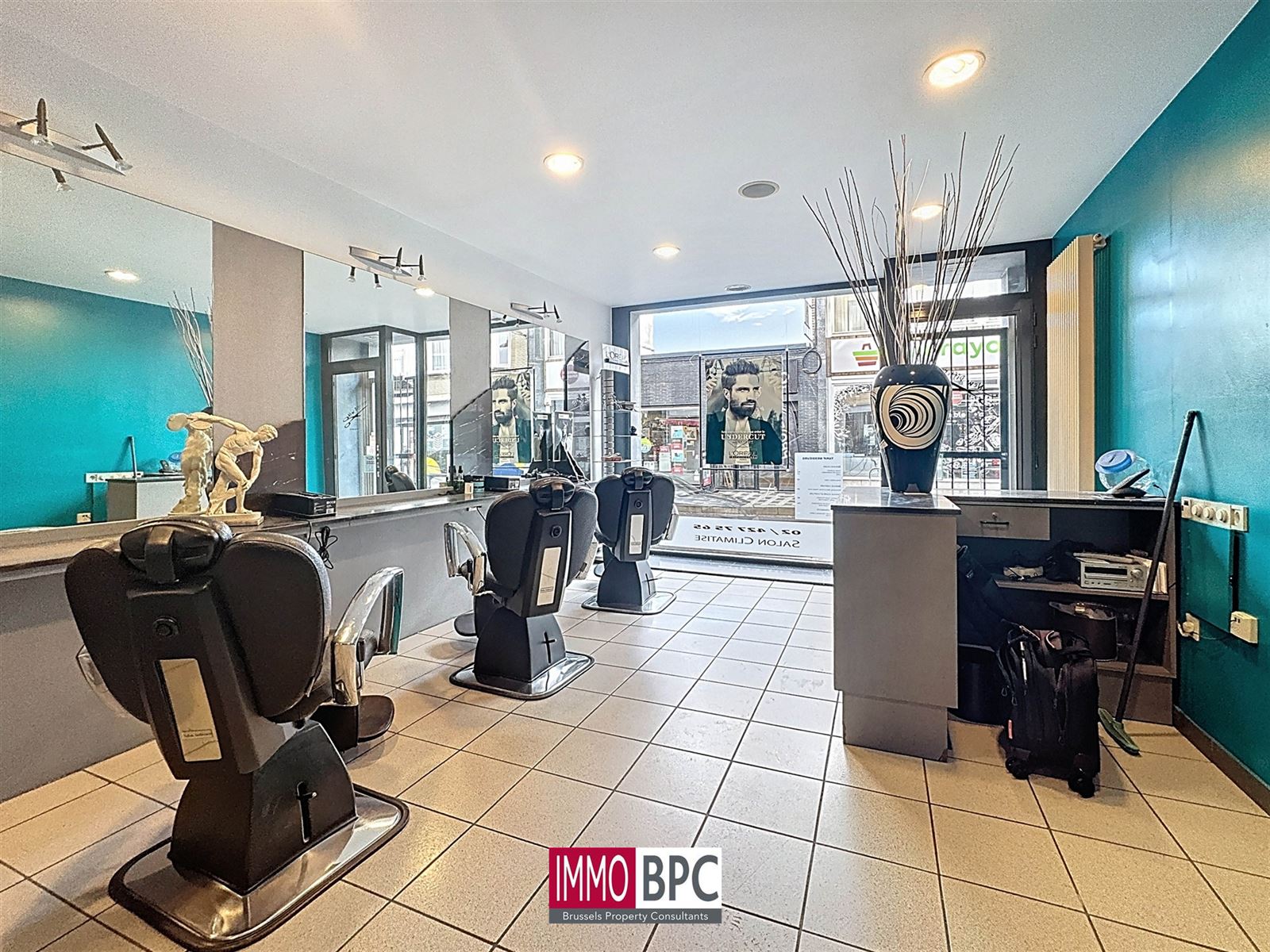 House - Free Profession - photo 1