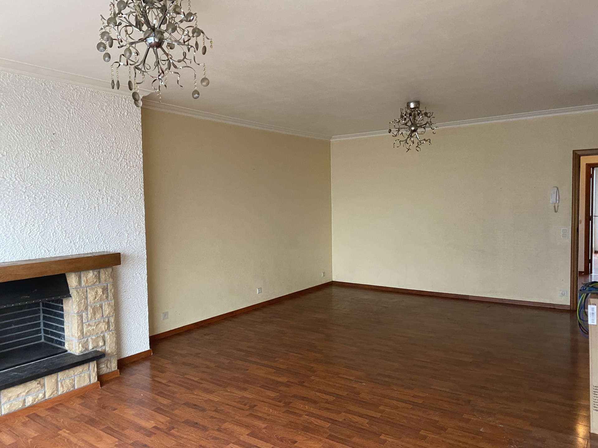 Ruim appartement 3 slaapkamers, geen lift, vernieuwde keuken en badkamer - foto 5