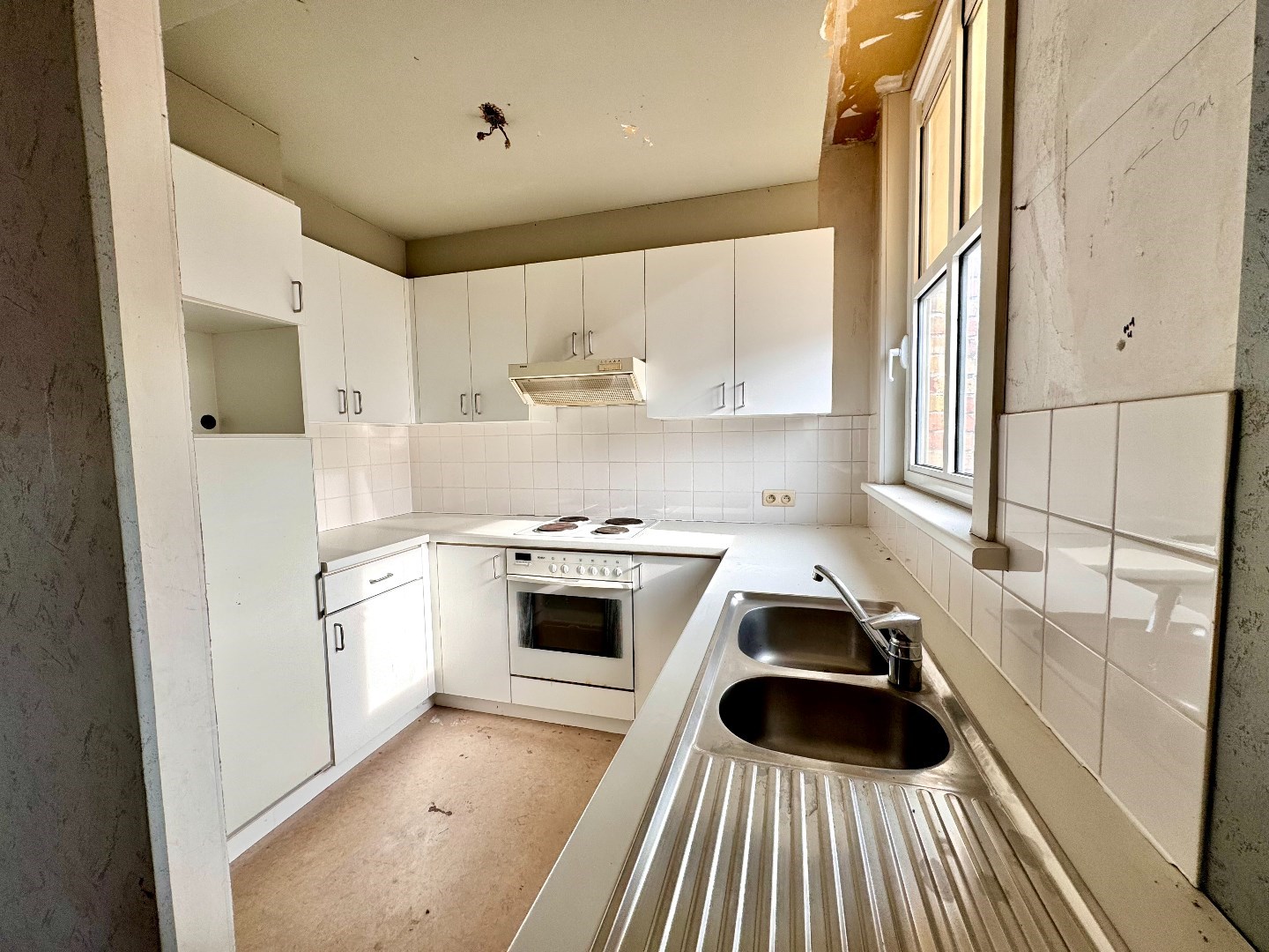 WONING MET 5 SLAAPKAMERS IN HET CENTRUM VAN IEPER - foto 3