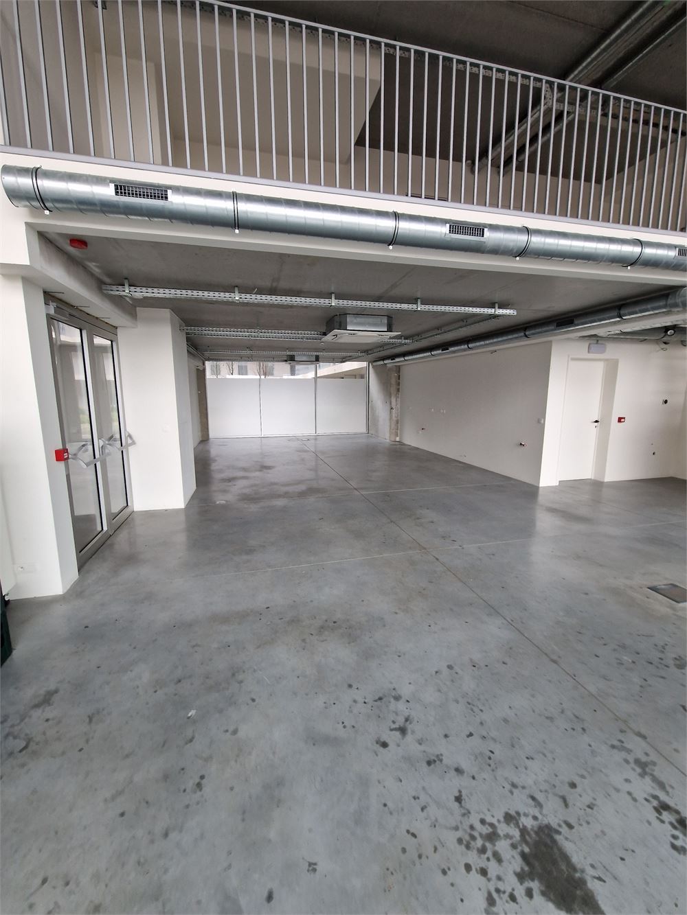 RECENTE COMMERCIËLE UNITS NABIJ ALBERT HEIJN - foto 4