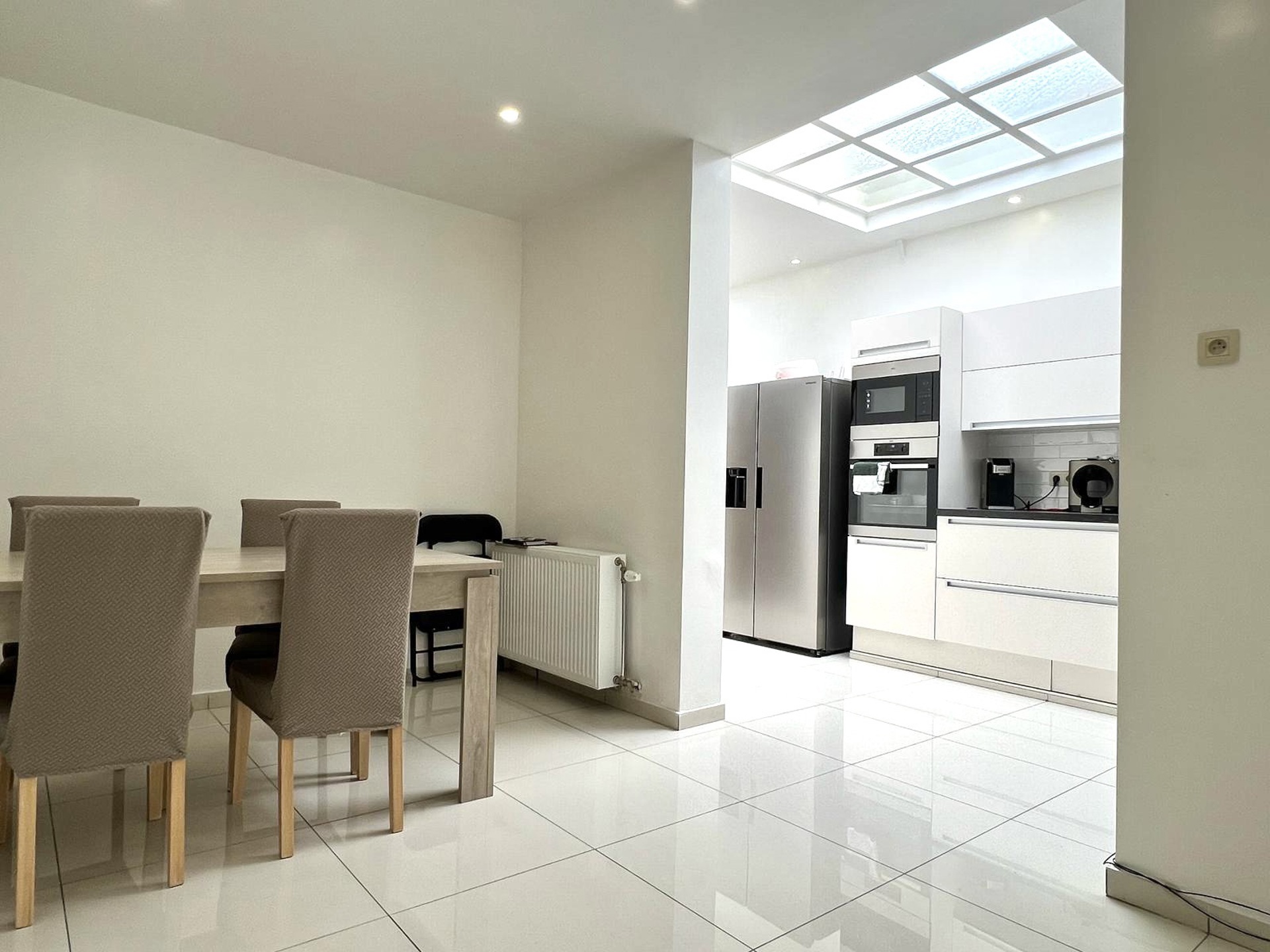Gerenoveerde instapklare woning met 4 SLK! - foto 3