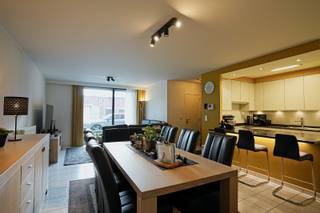 Dit uitstekend onderhouden appartement met drie slaapkamers is ideaal gelegen in het centrum van Bornem, op wandelafstand van winkels,...