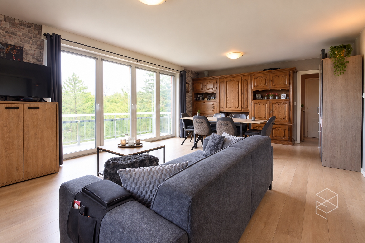 Lichtrijk hoekappartement met 2 slaapkamers en terras op topligging in Assebroek - foto 4