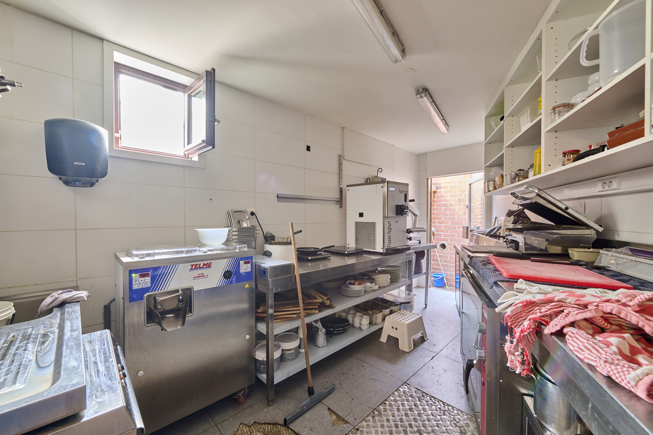 Te koop – Opbrengsteigendom op toplocatie in Genk - foto 4