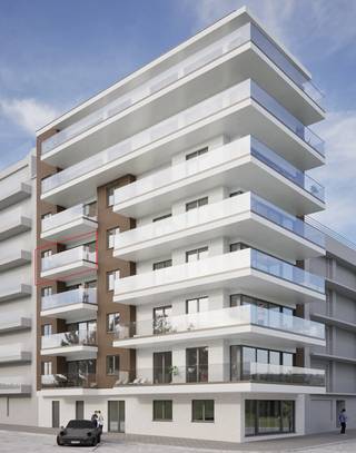 Maak kennis met Residentie Mystic, een gloednieuw en stijlvol woonproject op een uitstekende locatie in het hart van Middelkerke. Deze kleinschalige residentie telt slechts 13 appartementen en combineert hedendaagse architectuur, optimaal wooncomfort en ruime zonnige terrassen. Dit appartement is praktisch en doordacht ingedeeld en beschikt over één slaapkamer, bureau en een aangename buitenruimte. De strakke, tijdloze architectuur en kwalitatieve afwerking geven het gebouw een standingvolle uitstraling en maken van dit gebouw een echte blikvanger aan de Mouchottestraat en het Mouchotteplein. Ook de ligging is een absolute troef, deze residentie bevindt zich vlakbij het Epernayplein, gezellige restaurants, de zeedijk en het strand. Alles wat Middelkerke zo aantrekkelijk maakt, ligt hier binnen handbereik. Of u nu op zoek bent naar een vaste woonst, een tweede verblijf aan zee of een interessante vastgoedinvestering, Residentie Mystic biedt alles voor zorgeloos genieten aan de Belgische kust. Laat u overtuigen door dit unieke nieuwbouwproject. Contacteer ons vandaag nog voor meer informatie, beschikbare appartementen en prijzen.