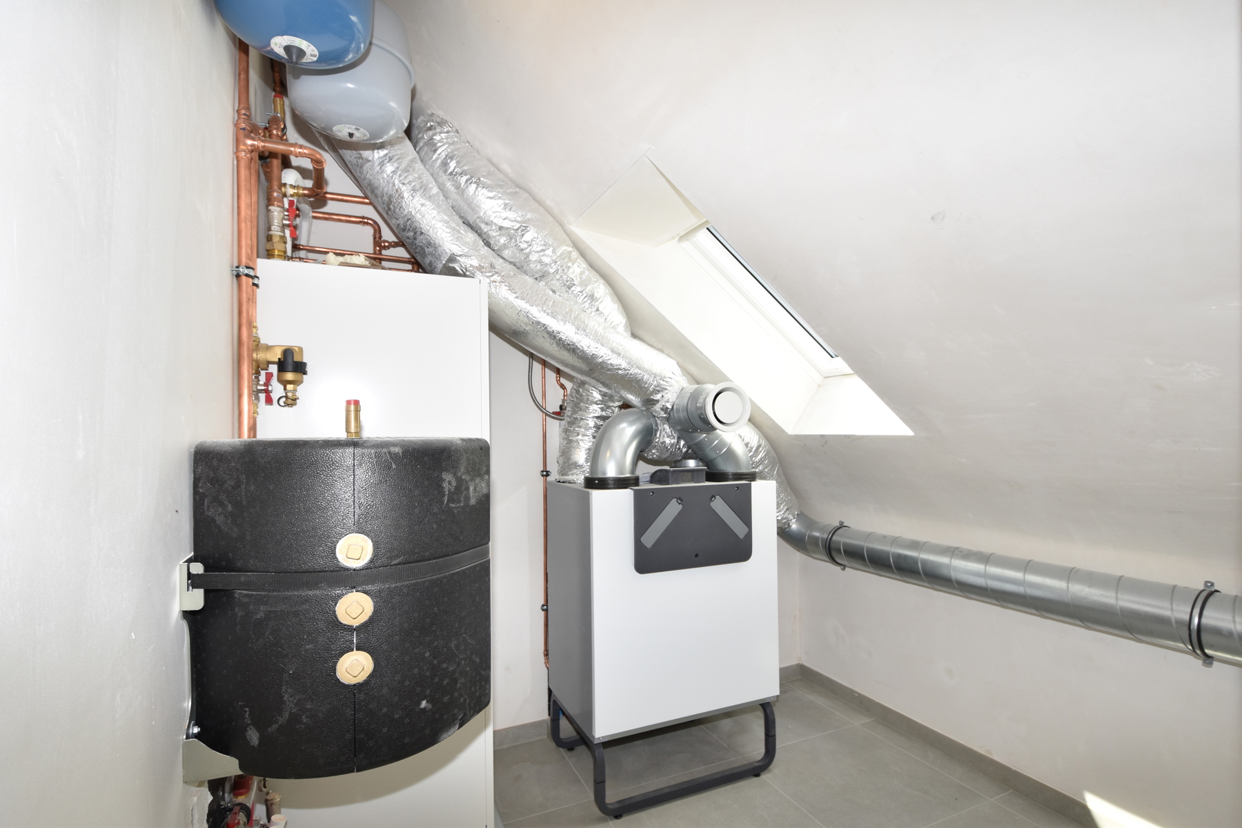1 Slk. duplexapp. - bew. opp.: 73m² - staanplaats &amp; berging - foto 4
