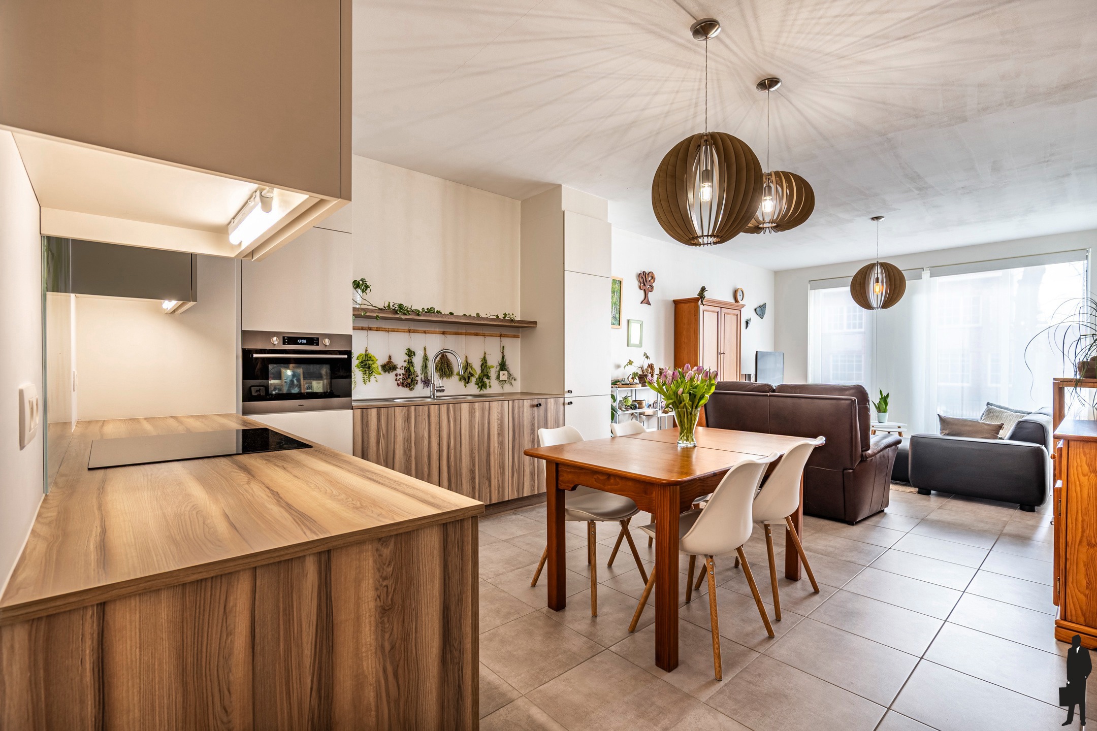 Instapklaar gelijkvloers appartement met tuin en carport - foto 3