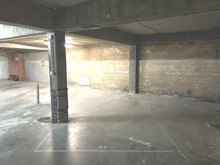 Parking te koop op niveau -1, centraal in de Franslaan te Nieuwpoort-bad.