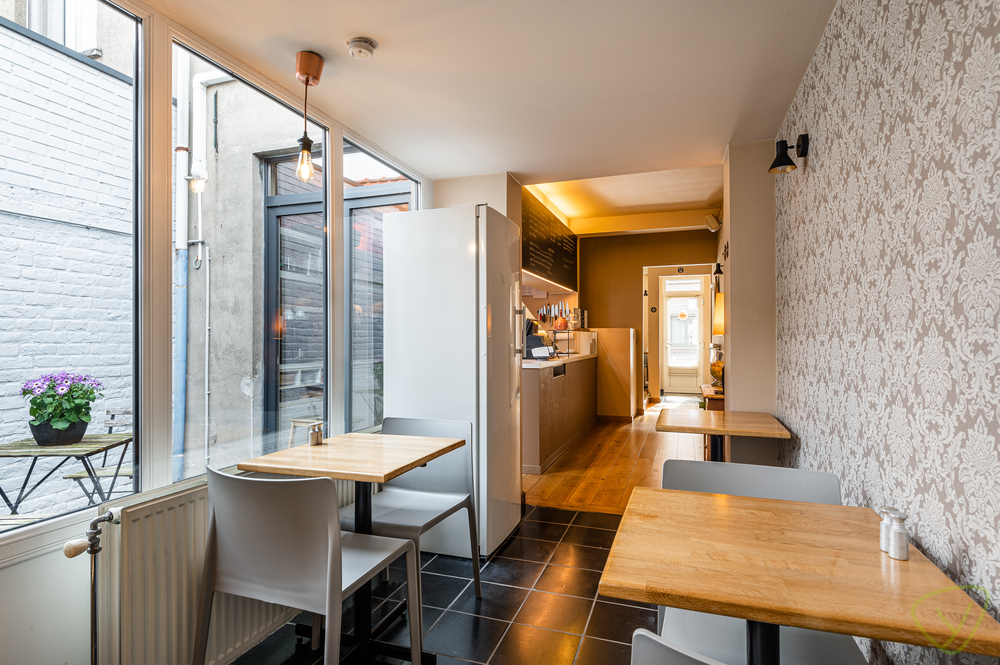 Ruime handelsswoning te koop in het centrum van Eeklo! - foto 5