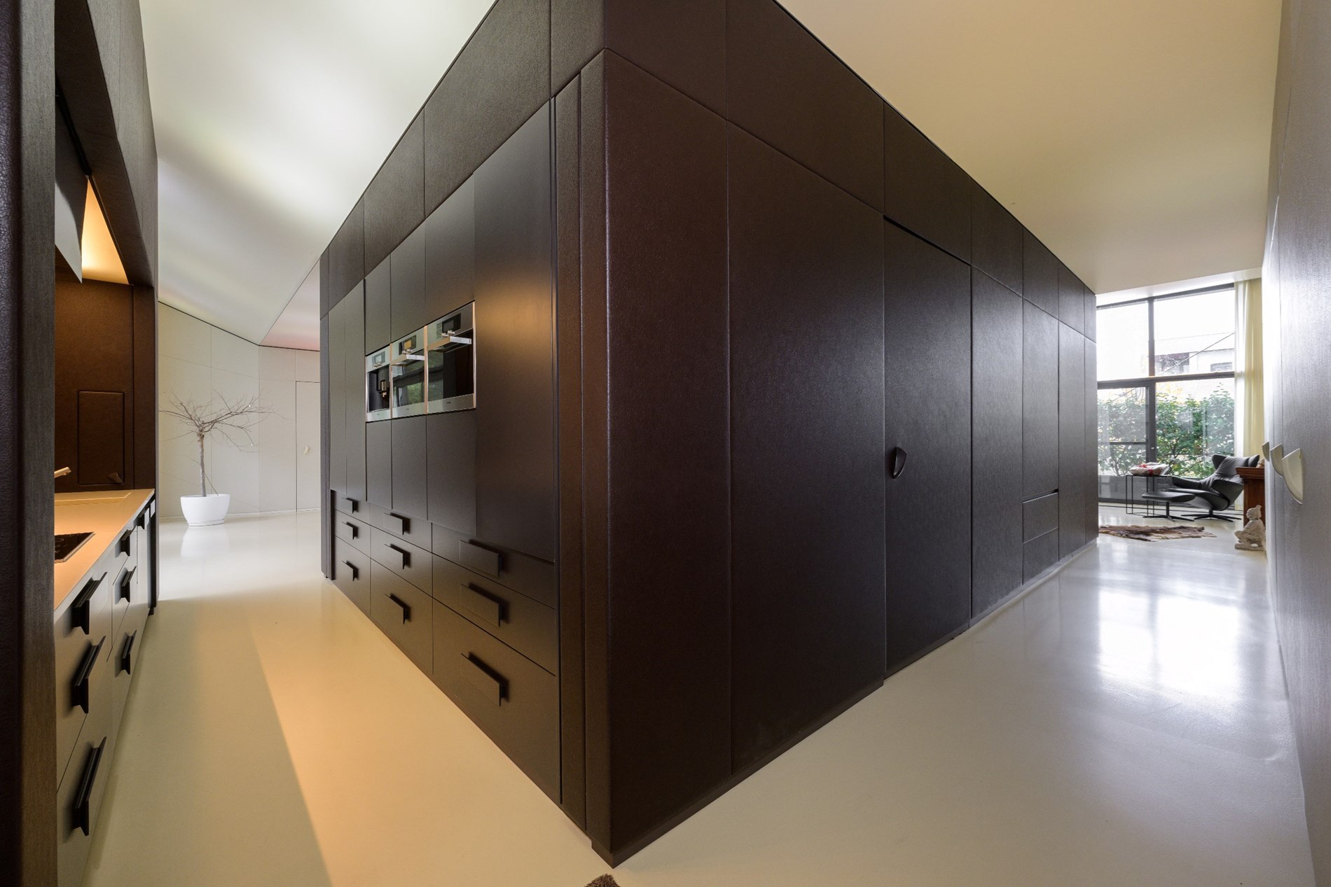Exclusieve maatwerk-loft met een bewoonbare oppervlakte van 202m², met 2 ruime terrassen te Hasselt. - foto 3