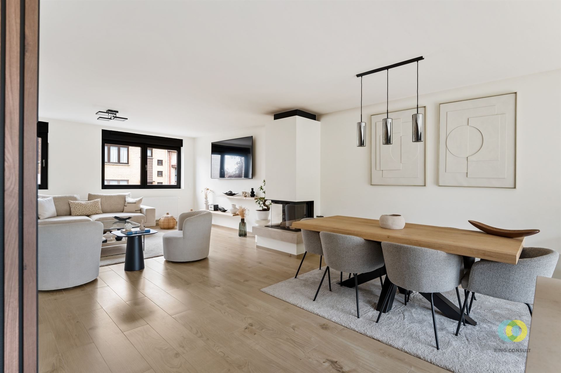 Recente woning met mooie oppervlaktes  - foto 4