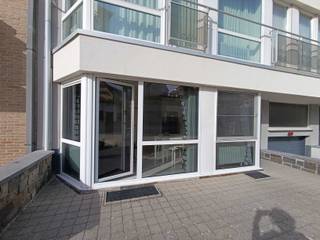 Zongerichte cosy Studio op toplocatie in koksijdeOntdek deze instapklare, uiterst zonnige studio op een uitstekende, centrale ligging in Koksijde op...