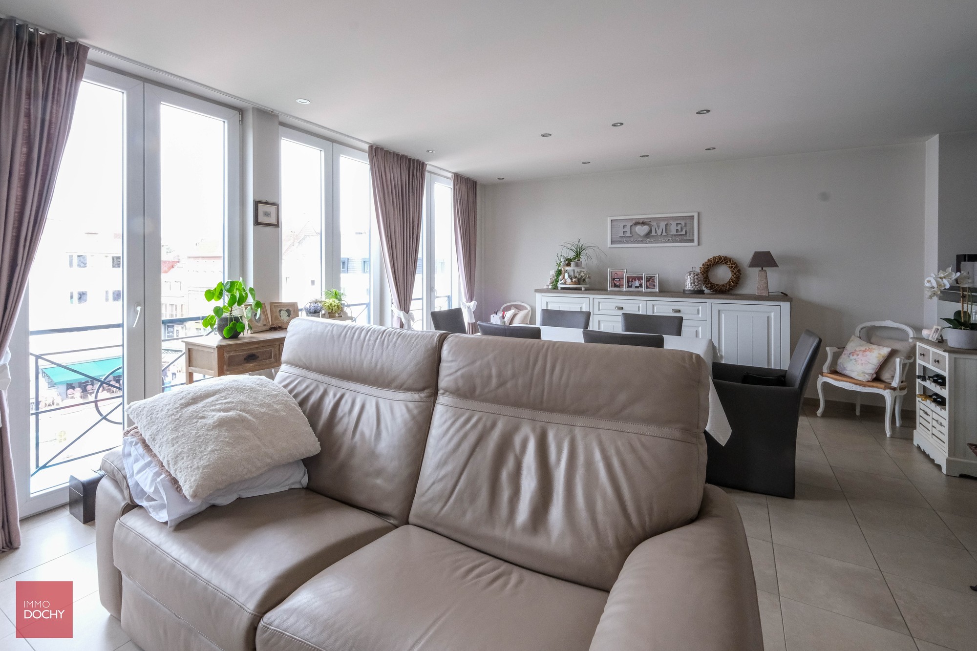 Goed verhuurd appartement op het Casinoplein te Kortrijk - foto 3
