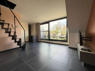 Charmant dakappartement met terras en groen uitzicht op steenworp van centrum Turnhout • EPC 101kWh/m²jaar • Gemeenschappelijke kost...