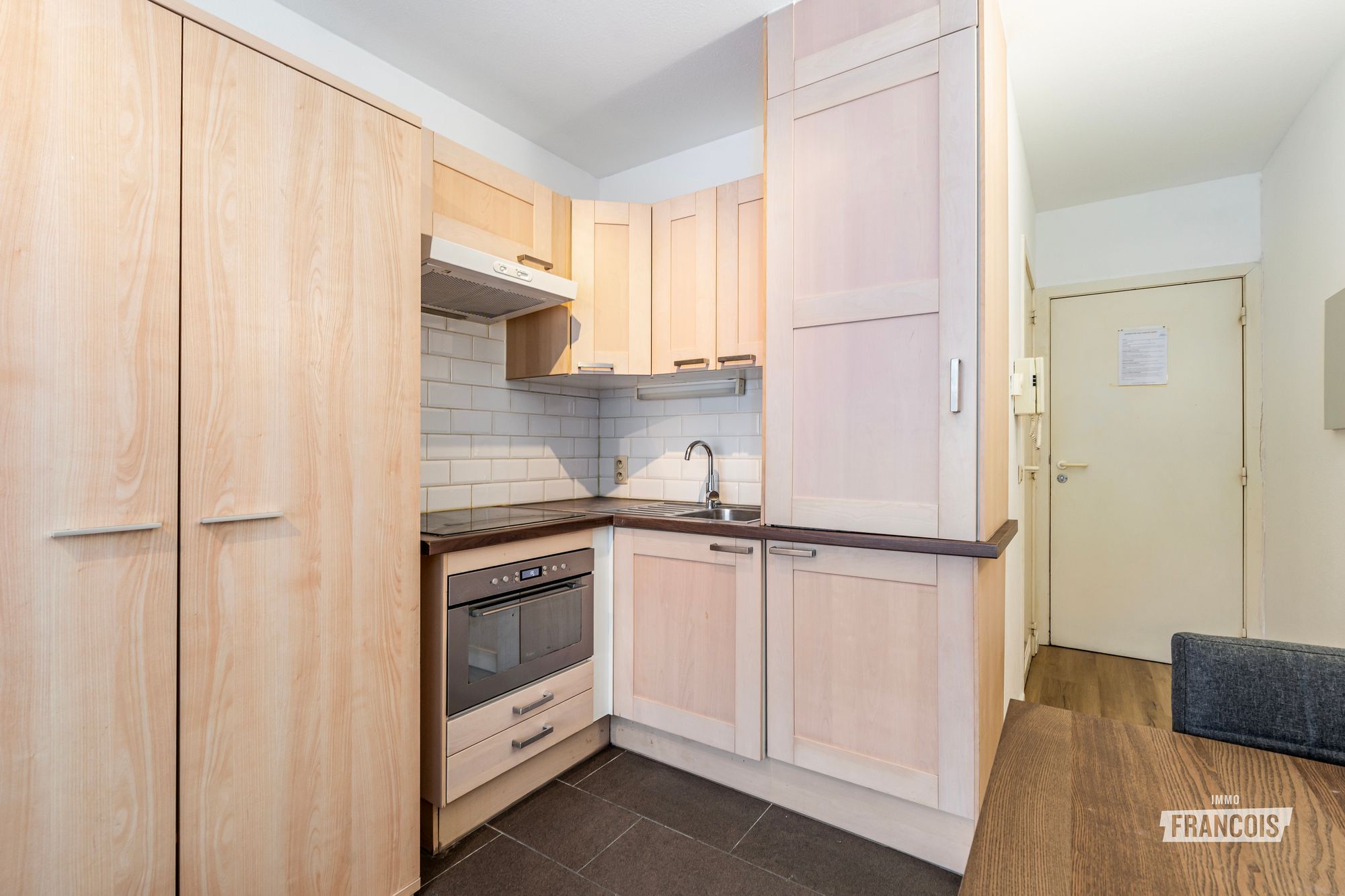 Apartment for sale in Brussels with 1 bedroom - photo 5