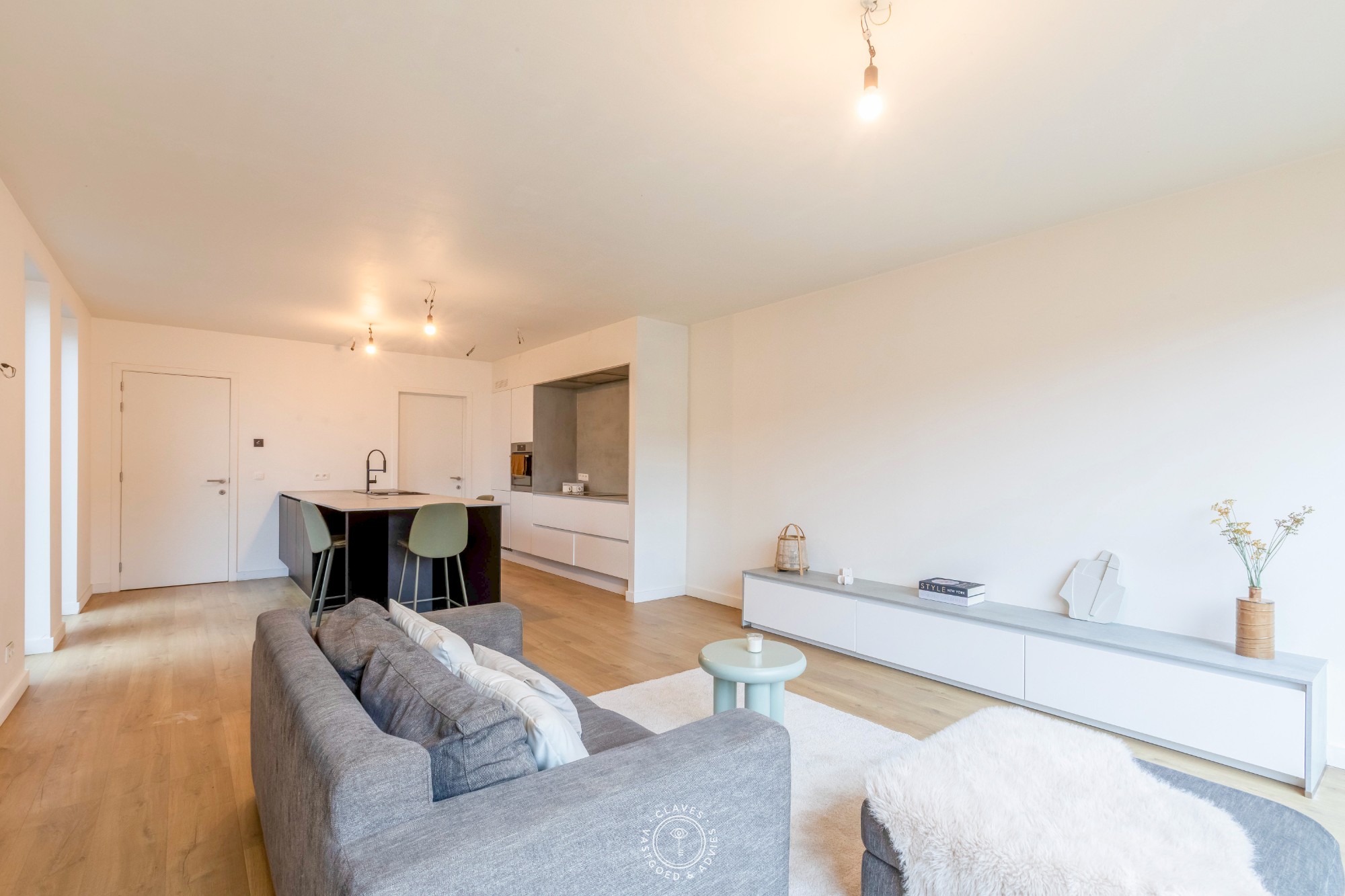 Apartment for sale in Sint-Niklaas with 1 bedroom - photo 4