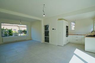 House for sale in Waasmunster