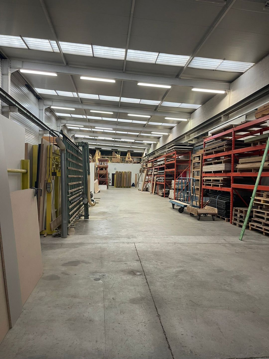 Share deal – Industrieel gebouw met kantoren | Herstal - foto 5