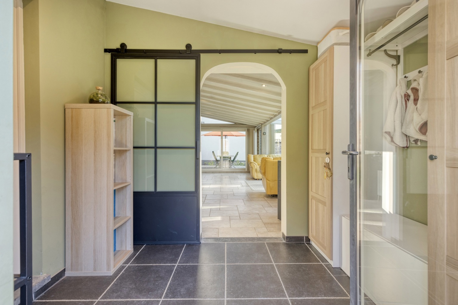 Mooie, ruime woning met tuin in Hoegaarden - foto 4